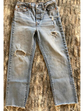 Levi's Women's Wedgie Straight Jeans Distressed Medium Indigo Size 29